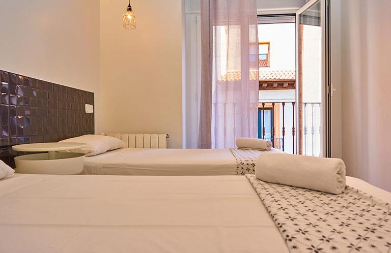 Madrid Gran Via, Behap Apartments Bagian luar foto