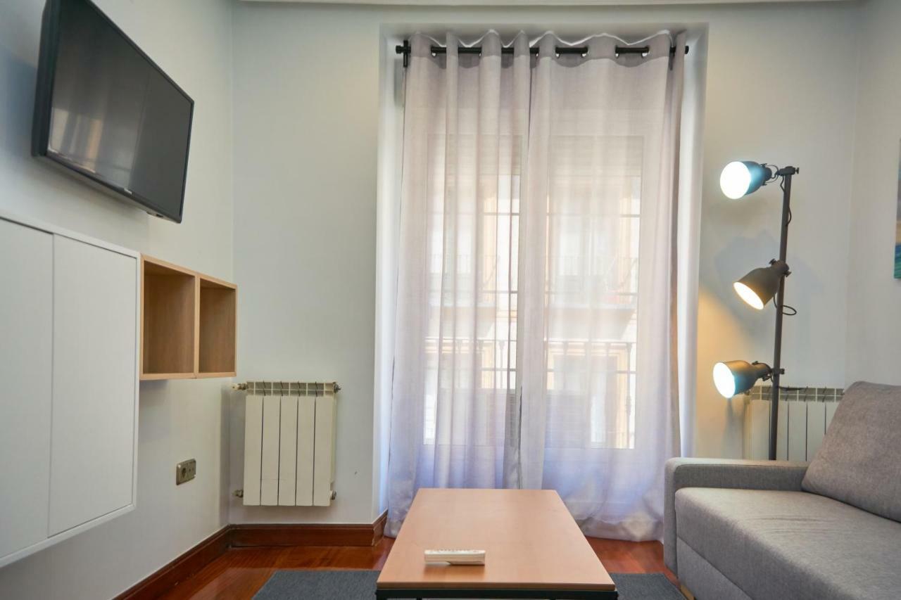 Madrid Gran Via, Behap Apartments Bagian luar foto