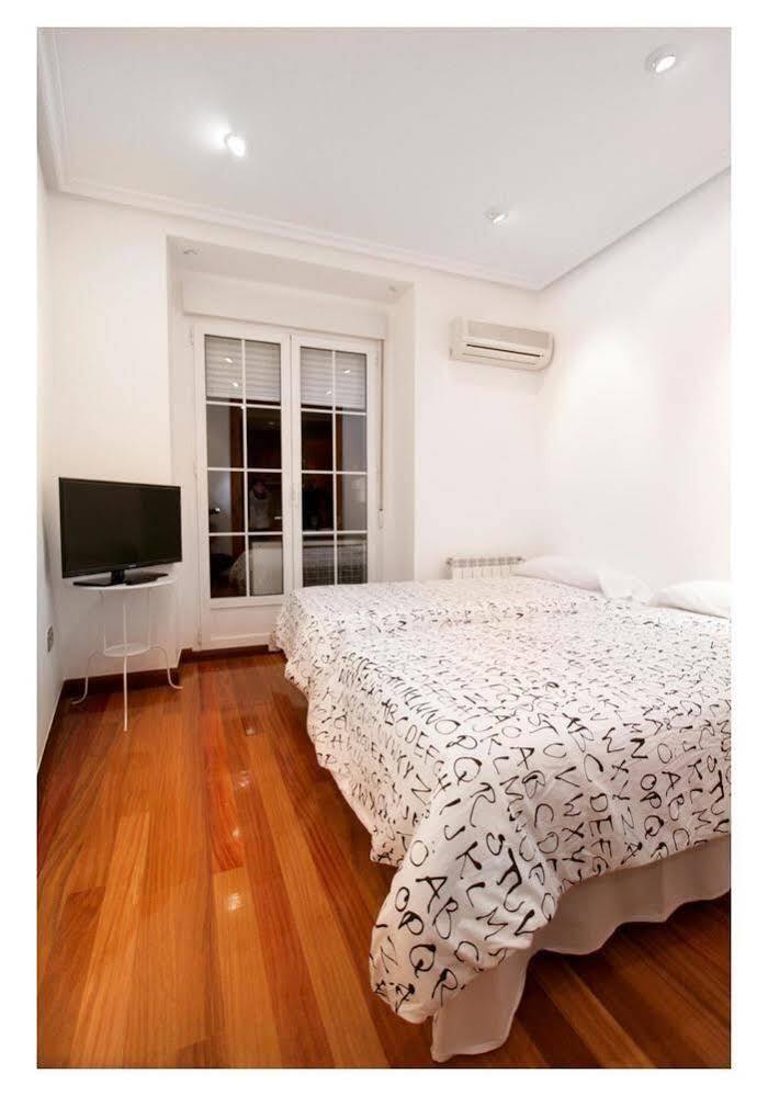 Madrid Gran Via, Behap Apartments Bagian luar foto